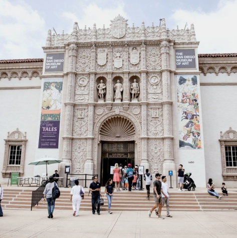 The San Diego Museum of Arts front entrance in Balboa Park, San Diego.