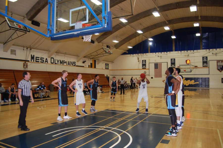 Freshman Forward, Devin Sanders on the free-throw line.